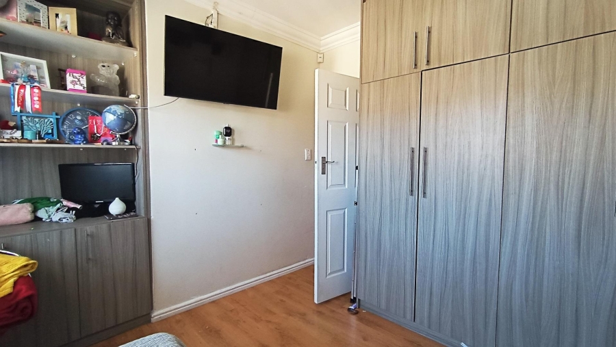 3 Bedroom Property for Sale in Tygerdal Western Cape